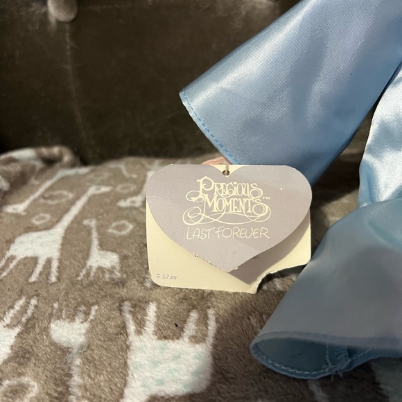 Precious Moments Graduation Collector Plushie Doll - Picture 4 of 7